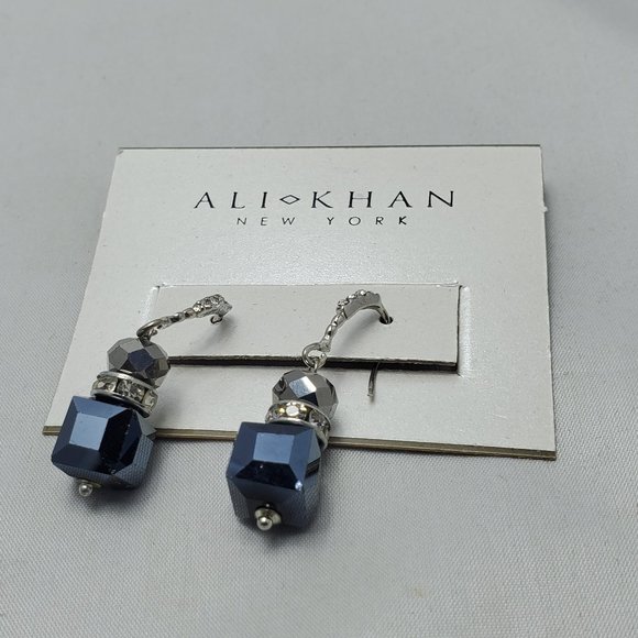 Ali khan glass cube bead black with rhinestone fish hook earring - Picture 2 of 4